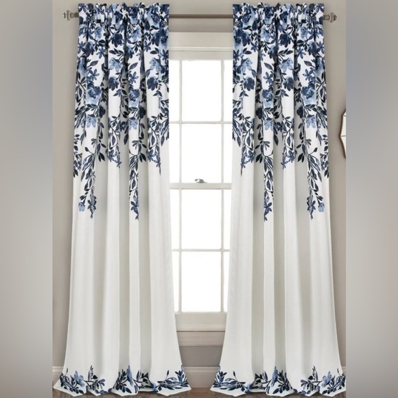 Lush Decor Other - Lush Decor Tanisha Curtains Light Filtering Window Panel Pair Floral Vine Print